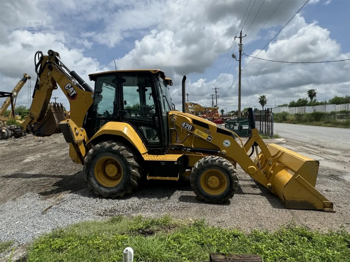 2021 Caterpillar 420 Backhoe Loaders for sale in Hidalgo, TX - listing photo 7 of 11
