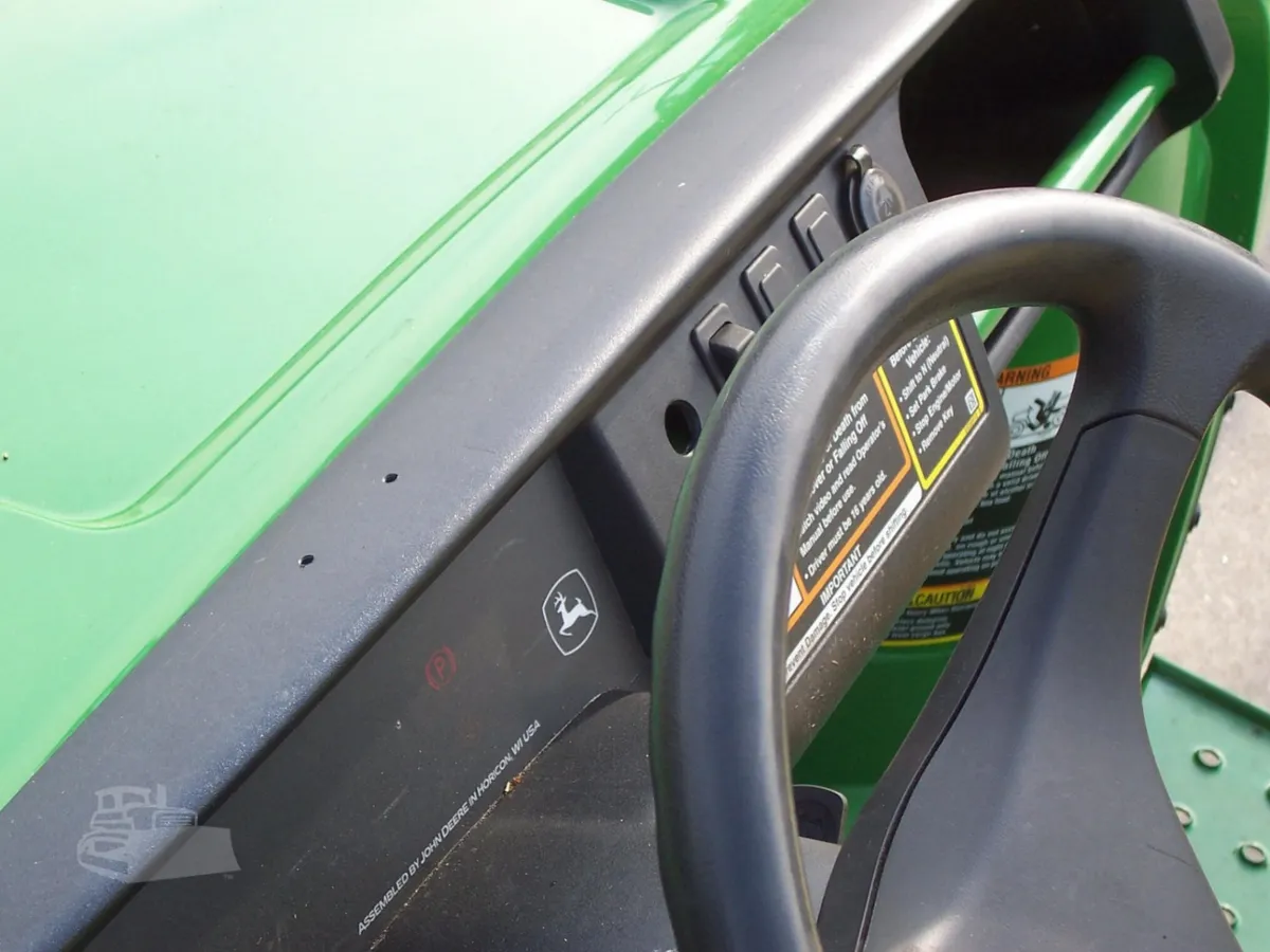 2025 John Deere Gator TH Utility Tractor for sale in North Liberty, IA - listing photo 7 of 8