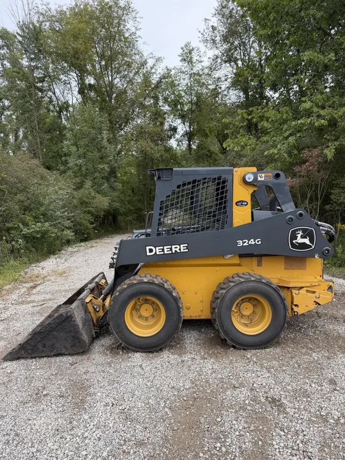 2024 John Deere 324G Skid Steer Loaders for sale in Eagle, MI - listing photo 4 of 10