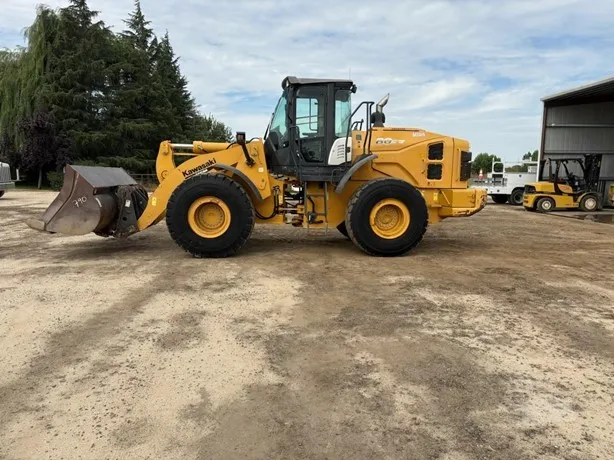 2016 Kawasaki 80Z7 Wheel Loaders for sale in Galt, CA - listing photo 4 of 10