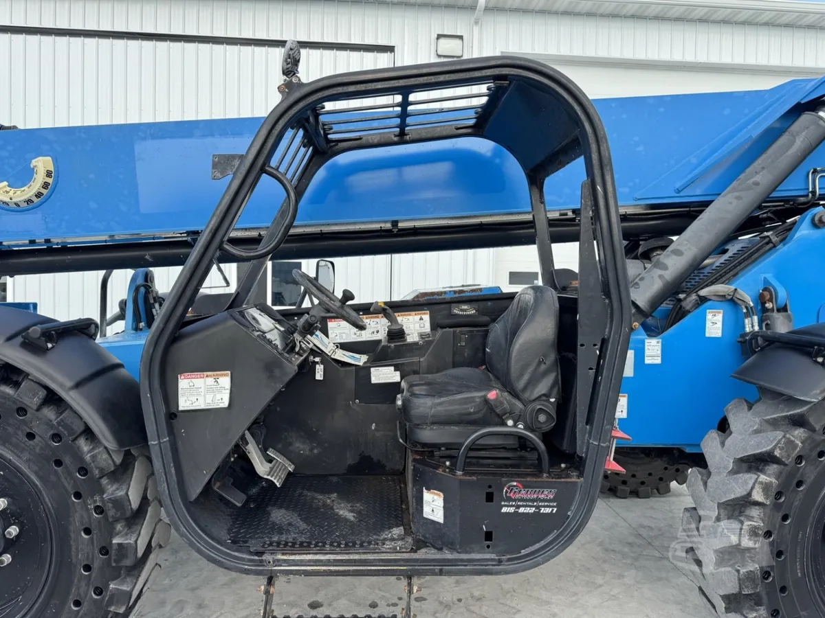 2019 Genie genie-gth-1056 Telehandlers Forklifts for sale in Chatsworth, IL - listing photo 7 of 8