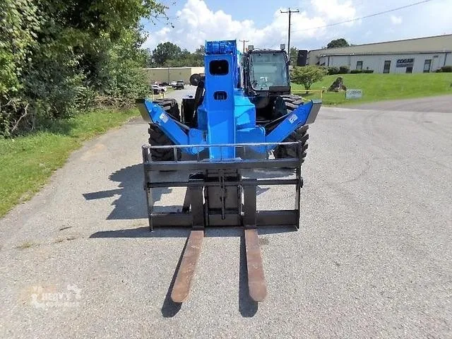 2013 Genie genie-gth-1056 Telehandler Telescopic Forklift for sale in Pearisburg, VA - listing photo 6 of 10