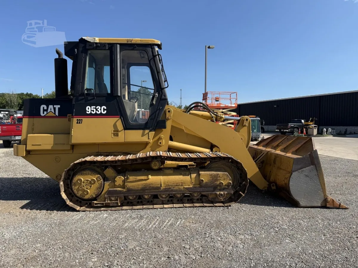 1998 Caterpillar 953C Track Loaders for sale in Strafford, MO - listing photo 5 of 10