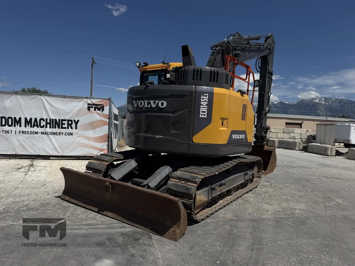 2018 Volvo ECR145EL Excavators for sale in Midvale, UT - listing photo 2 of 10