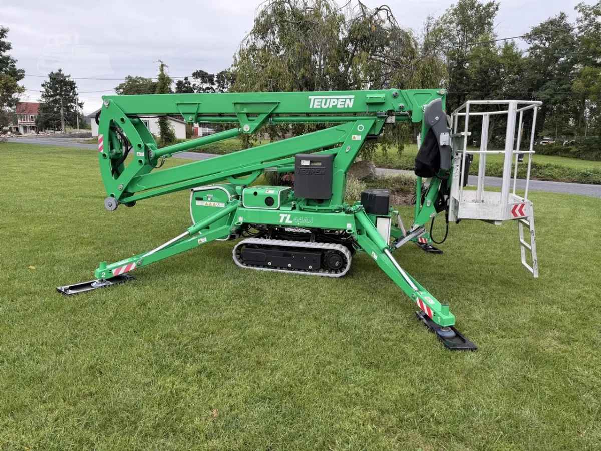 2018 Teupen TL44AJ Articulating Boom Lift Knuckle for sale in Annville, PA - listing photo 7 of 10