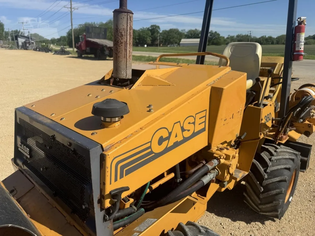 2001 CASE 360 Trenchers for sale in Amboy, IL - listing photo 6 of 8