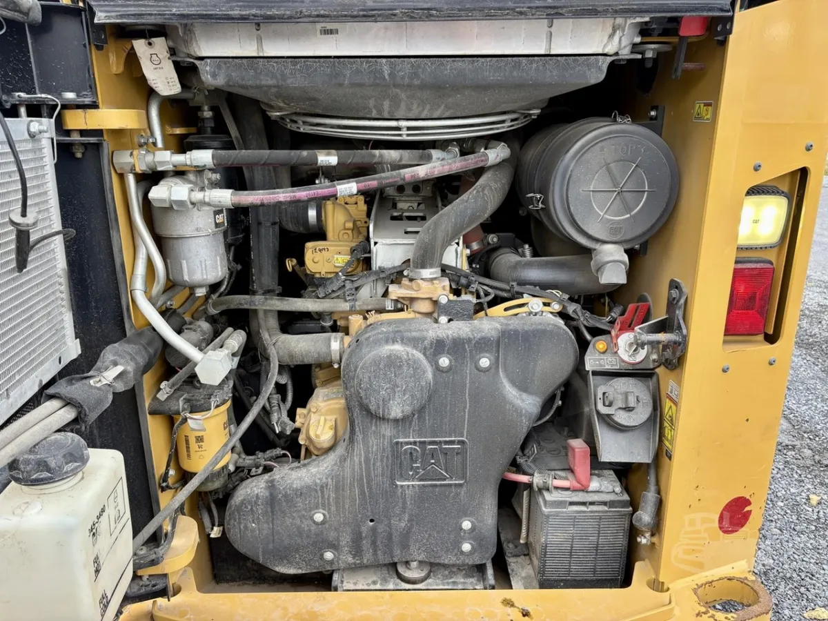 2020 Caterpillar 299D3 XE Track Loaders for sale in Linville, VA - listing photo 7 of 10