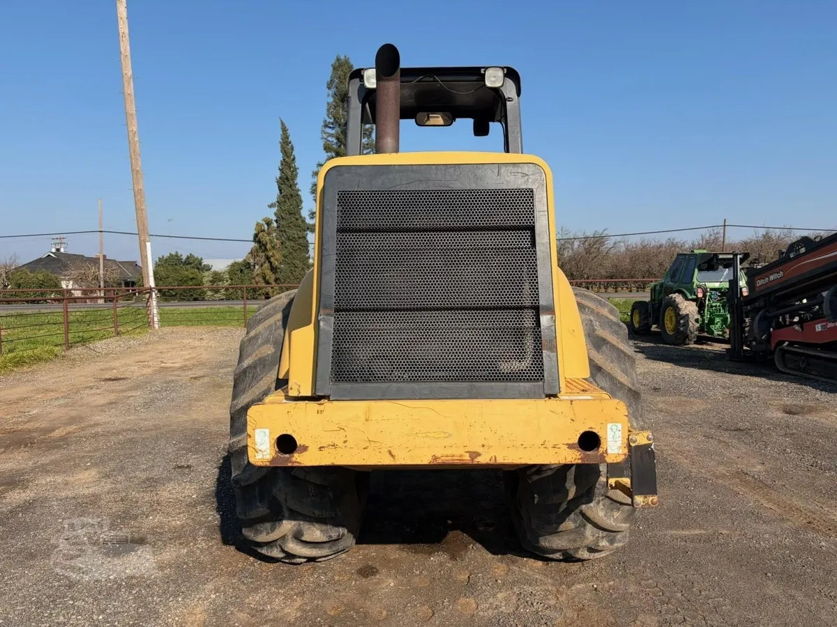 2001 Caterpillar CP-563D Padfoot Trench Compaction for sale in Galt, CA - listing photo 3 of 8