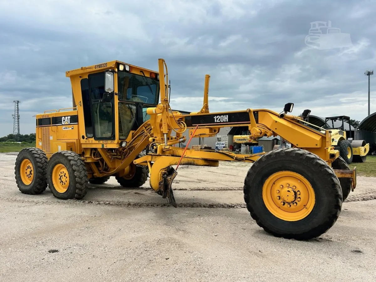 2002 Caterpillar 120H Motor Graders for sale in Plant City, FL - listing photo 6 of 10
