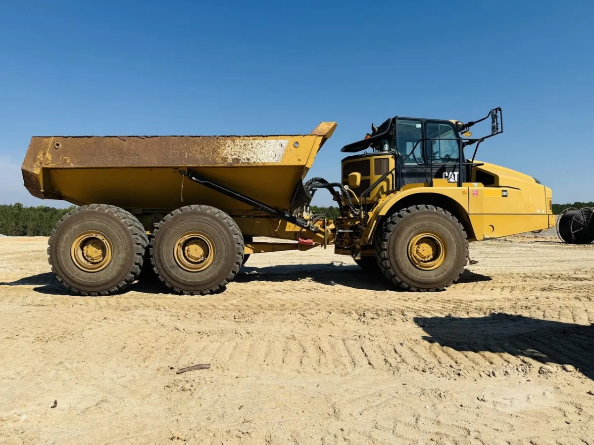2018 Caterpillar 745 Articulated Truck for sale in Rockwell, NC - listing photo 6 of 10