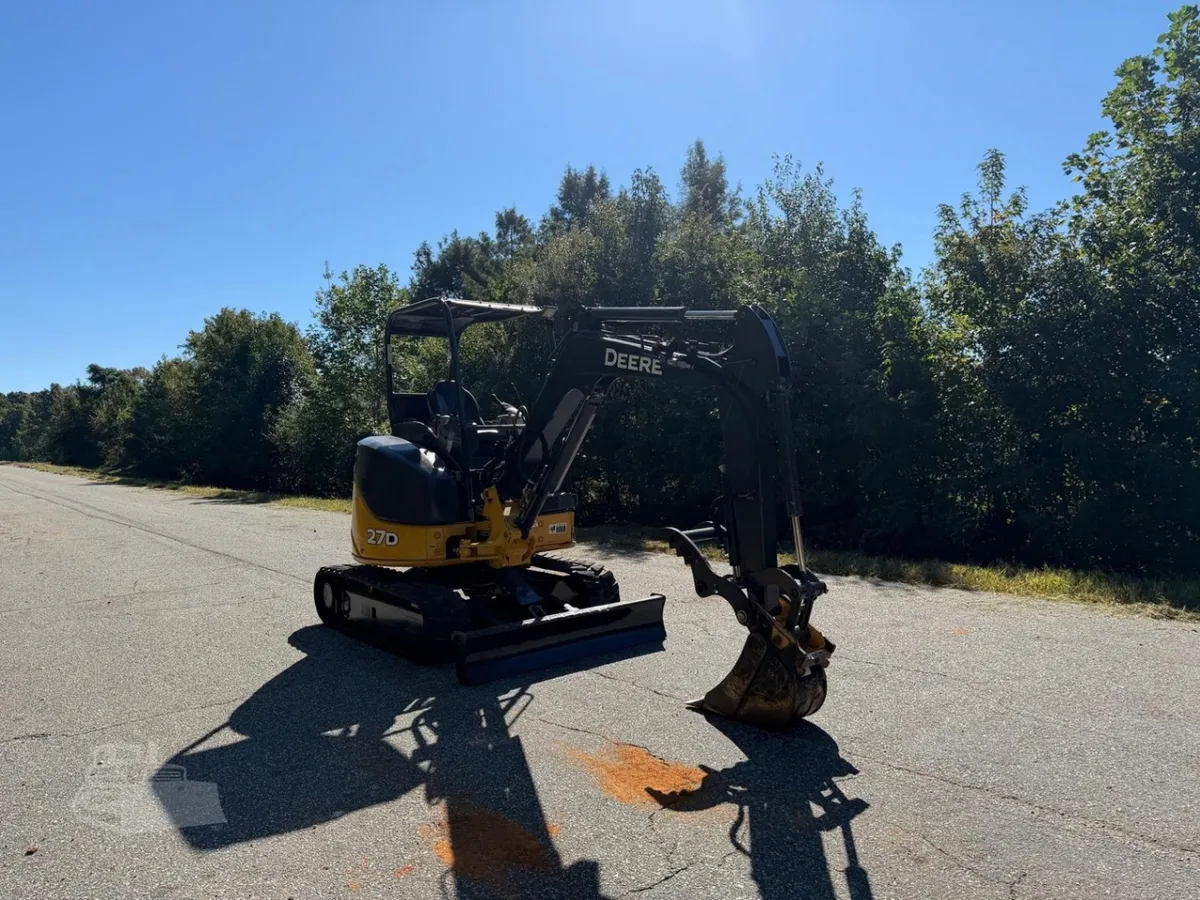 2012 John Deere 27D Excavators for sale in Pleasant Garden, NC - listing photo 4 of 10